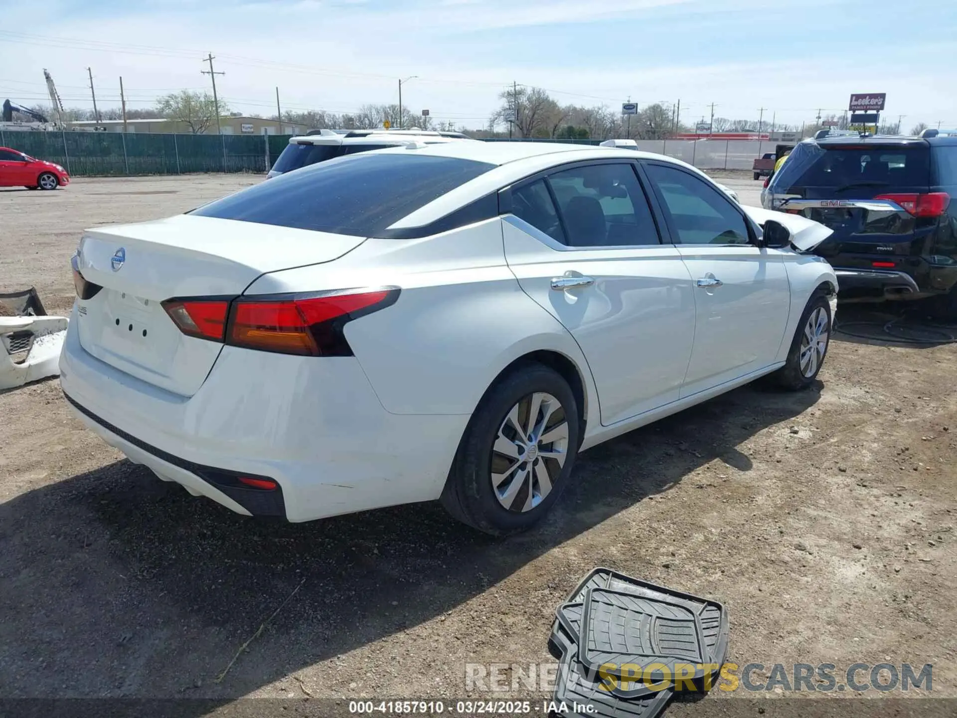 4 Фотография поврежденного автомобиля 1N4BL4BV6LC237634 NISSAN ALTIMA 2020