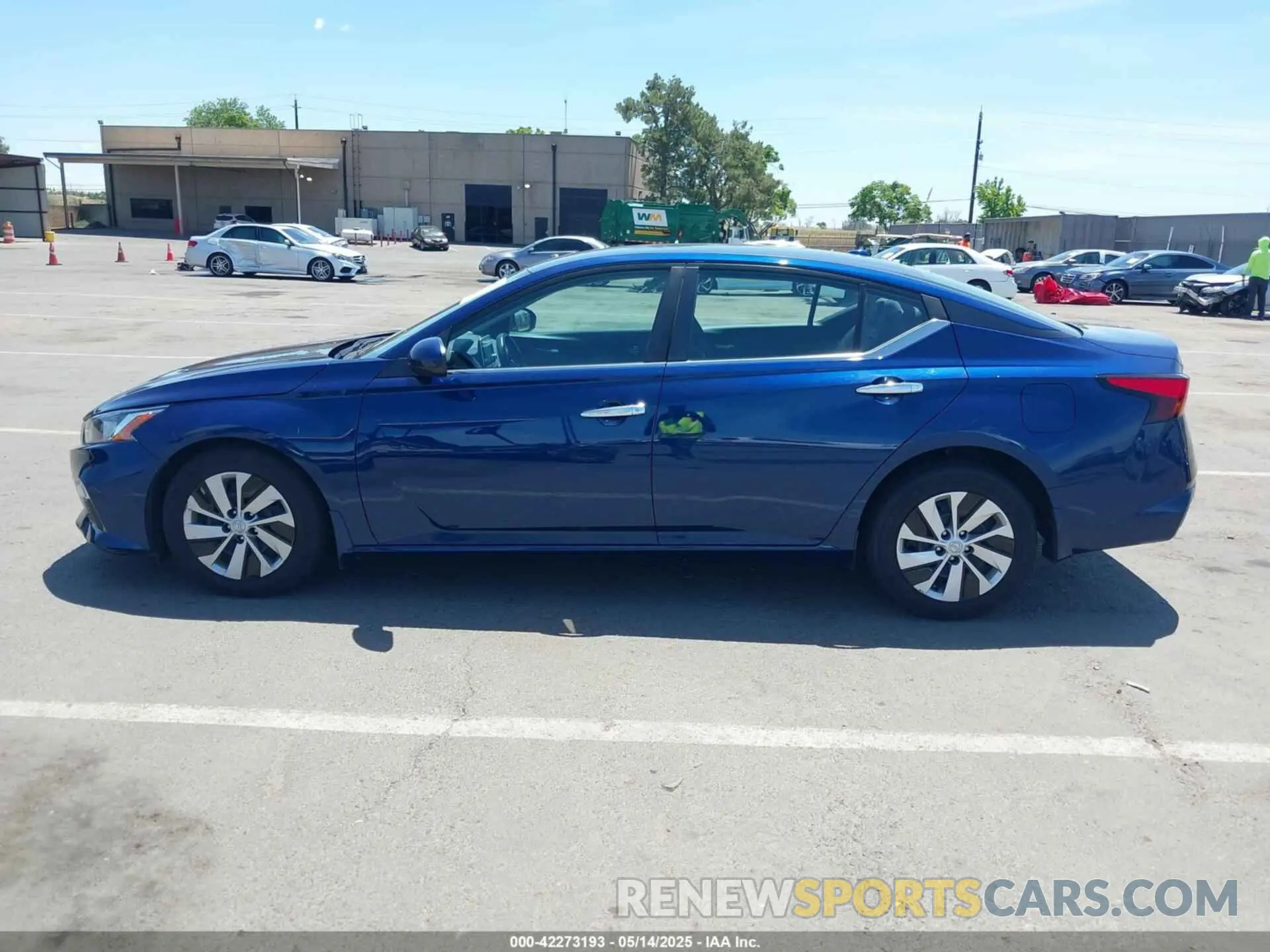 13 Фотография поврежденного автомобиля 1N4BL4BV6LC284100 NISSAN ALTIMA 2020
