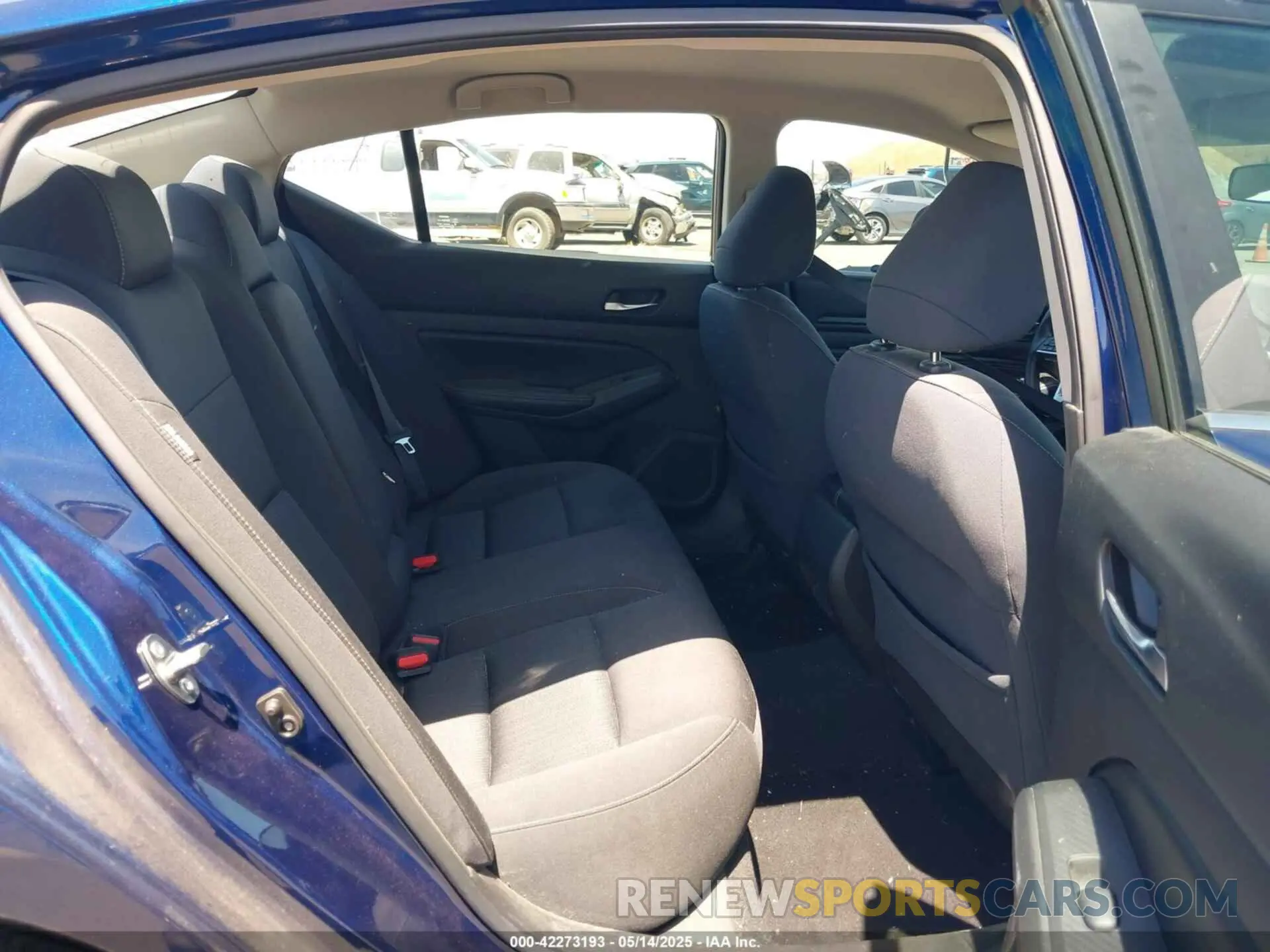 8 Фотография поврежденного автомобиля 1N4BL4BV6LC284100 NISSAN ALTIMA 2020