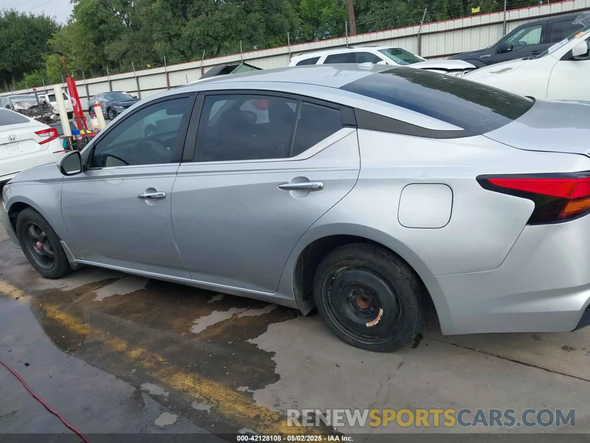 14 Фотография поврежденного автомобиля 1N4BL4BV6LN321215 NISSAN ALTIMA 2020