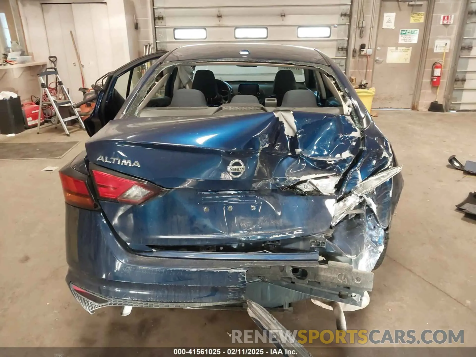 16 Photograph of a damaged car 1N4BL4BV7LC138479 NISSAN ALTIMA 2020