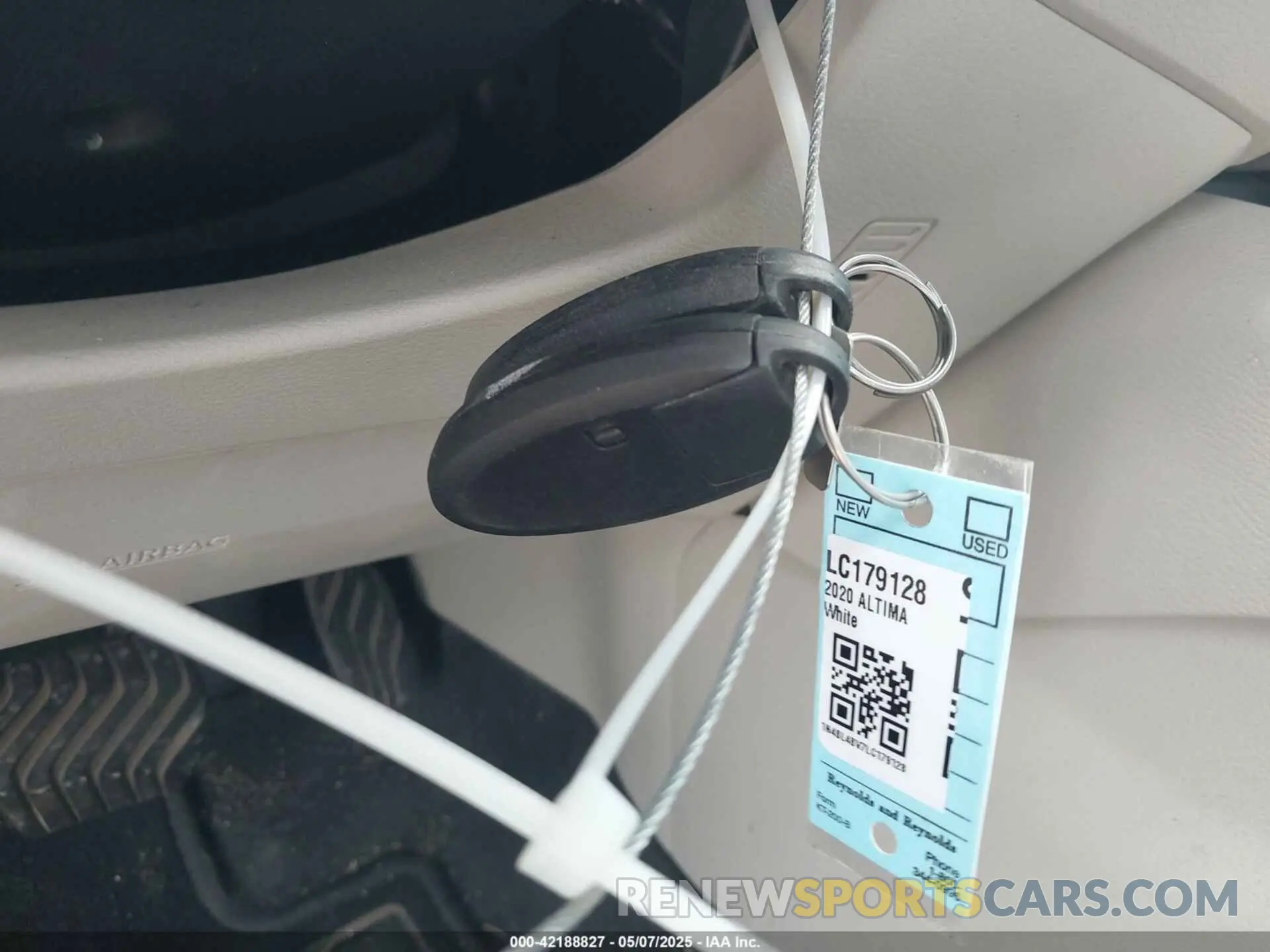 11 Photograph of a damaged car 1N4BL4BV7LC179128 NISSAN ALTIMA 2020