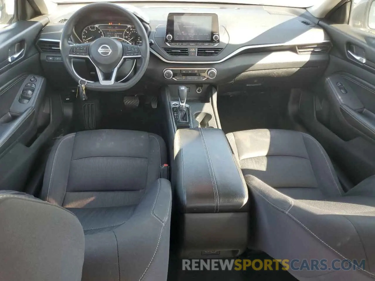8 Photograph of a damaged car 1N4BL4BV7LC201225 NISSAN ALTIMA 2020