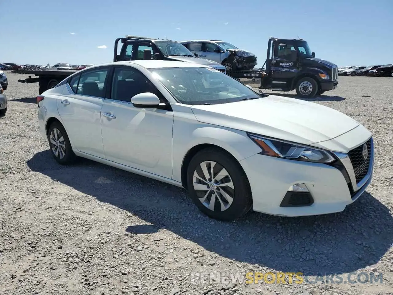 4 Photograph of a damaged car 1N4BL4BV7LC248626 NISSAN ALTIMA 2020