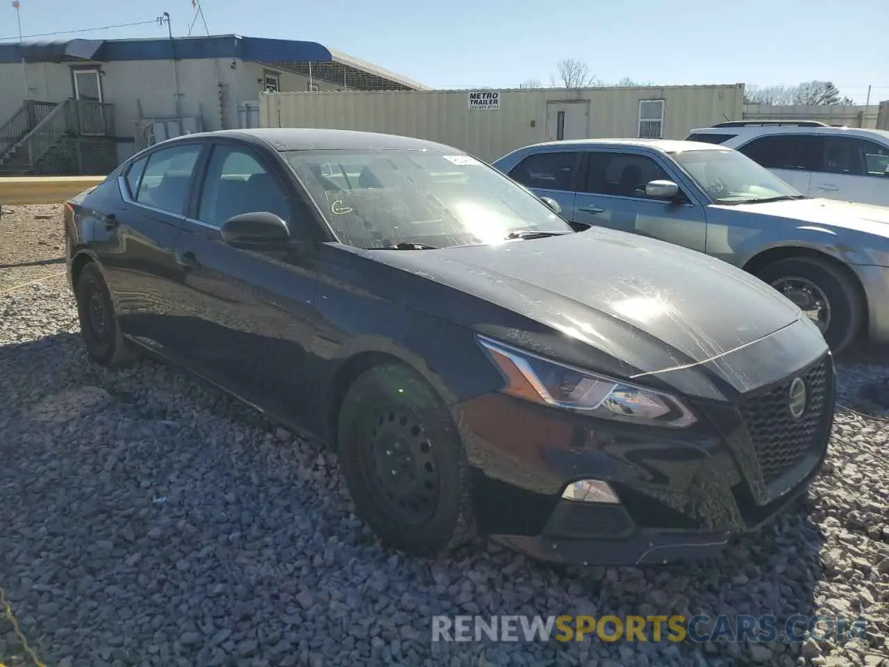 4 Photograph of a damaged car 1N4BL4BV7LC275227 NISSAN ALTIMA 2020