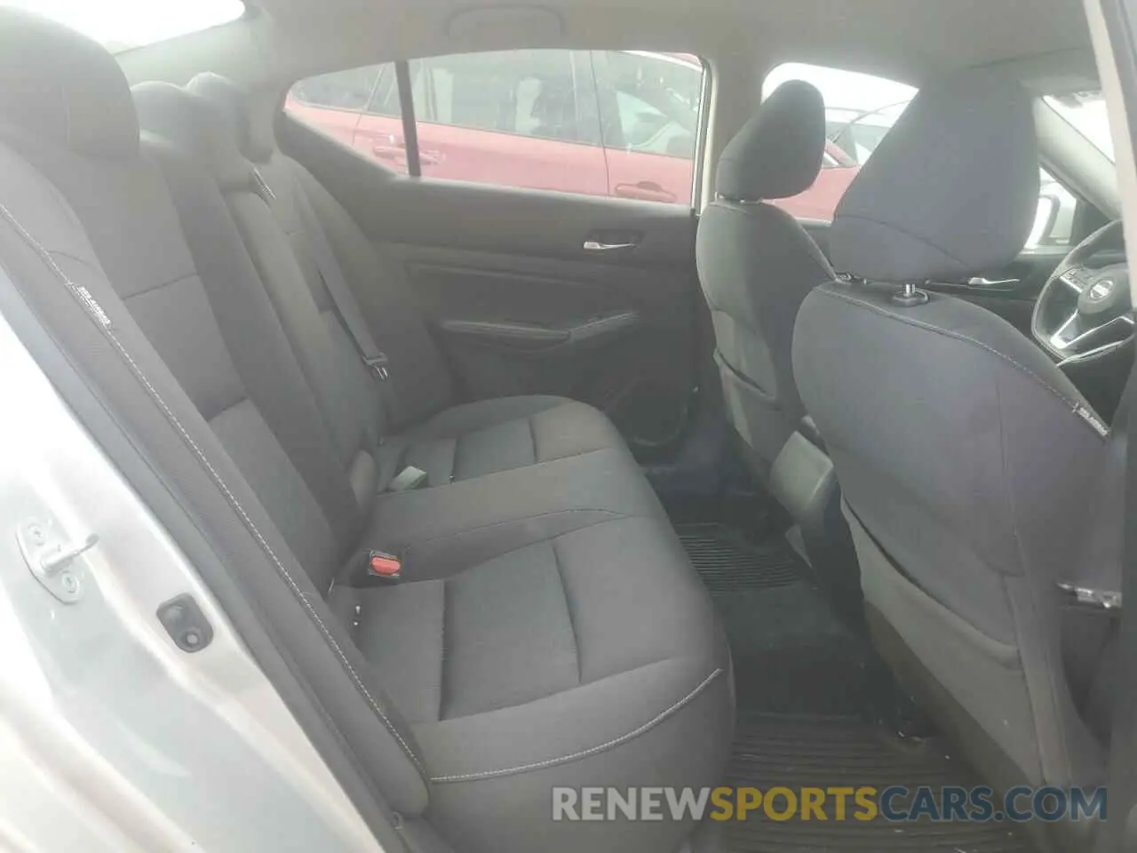 10 Photograph of a damaged car 1N4BL4BV7LN319277 NISSAN ALTIMA 2020