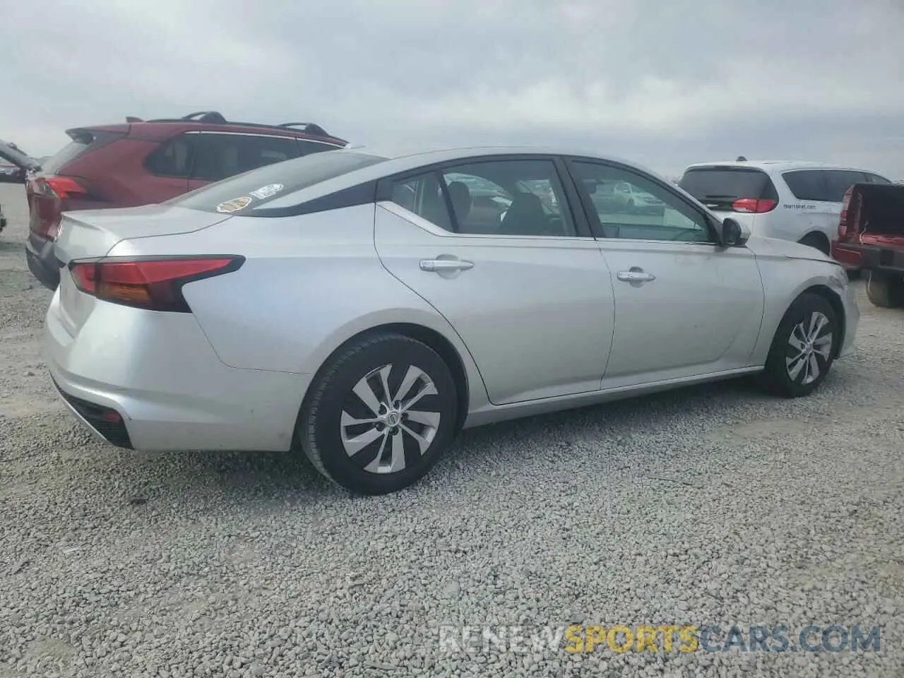 3 Photograph of a damaged car 1N4BL4BV7LN319277 NISSAN ALTIMA 2020