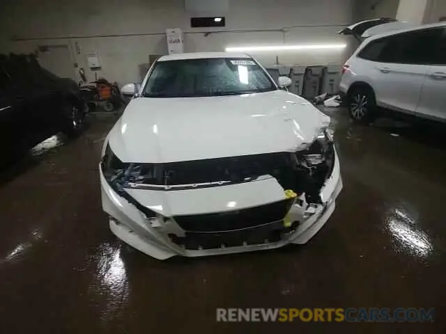 14 Photograph of a damaged car 1N4BL4BV8LC133713 NISSAN ALTIMA 2020