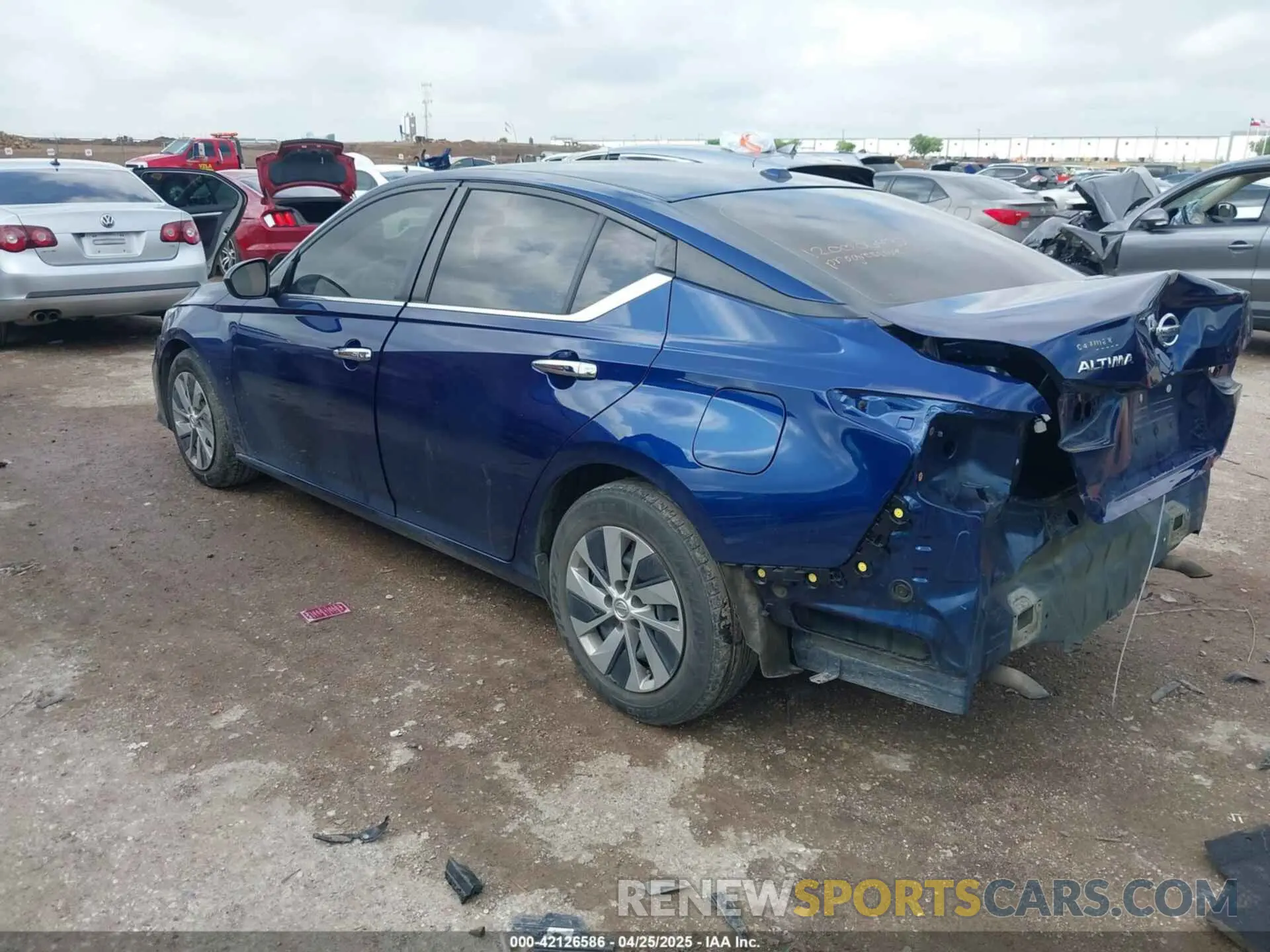 3 Photograph of a damaged car 1N4BL4BV8LC148731 NISSAN ALTIMA 2020