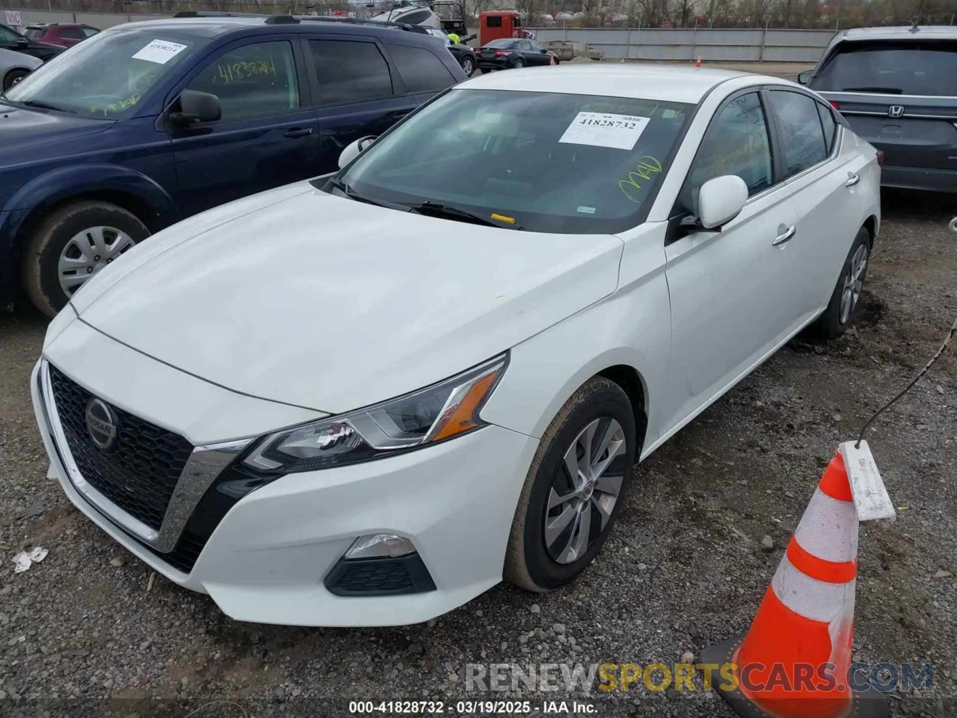 2 Photograph of a damaged car 1N4BL4BV8LC194138 NISSAN ALTIMA 2020