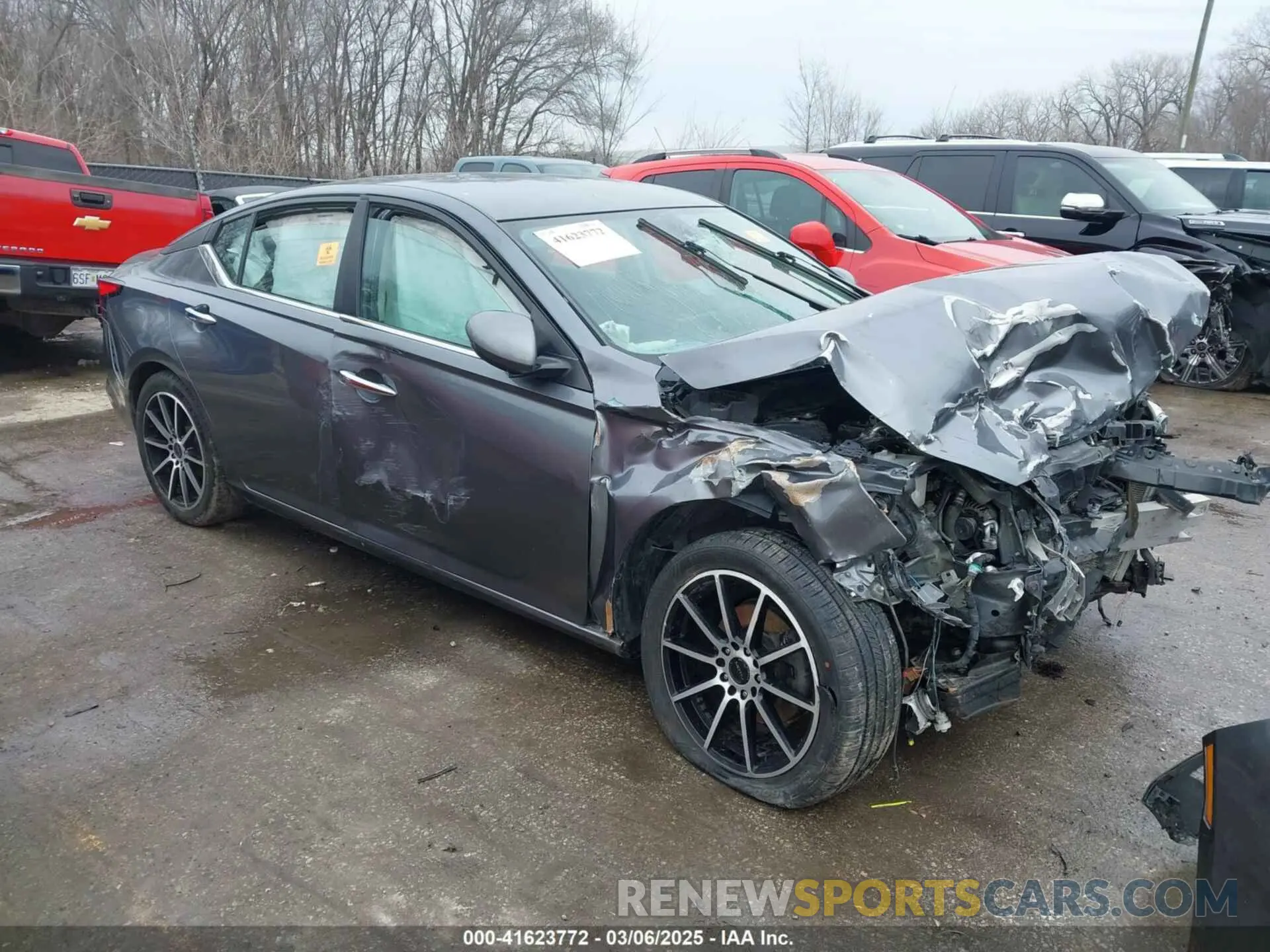 1 Photograph of a damaged car 1N4BL4BV8LC212220 NISSAN ALTIMA 2020