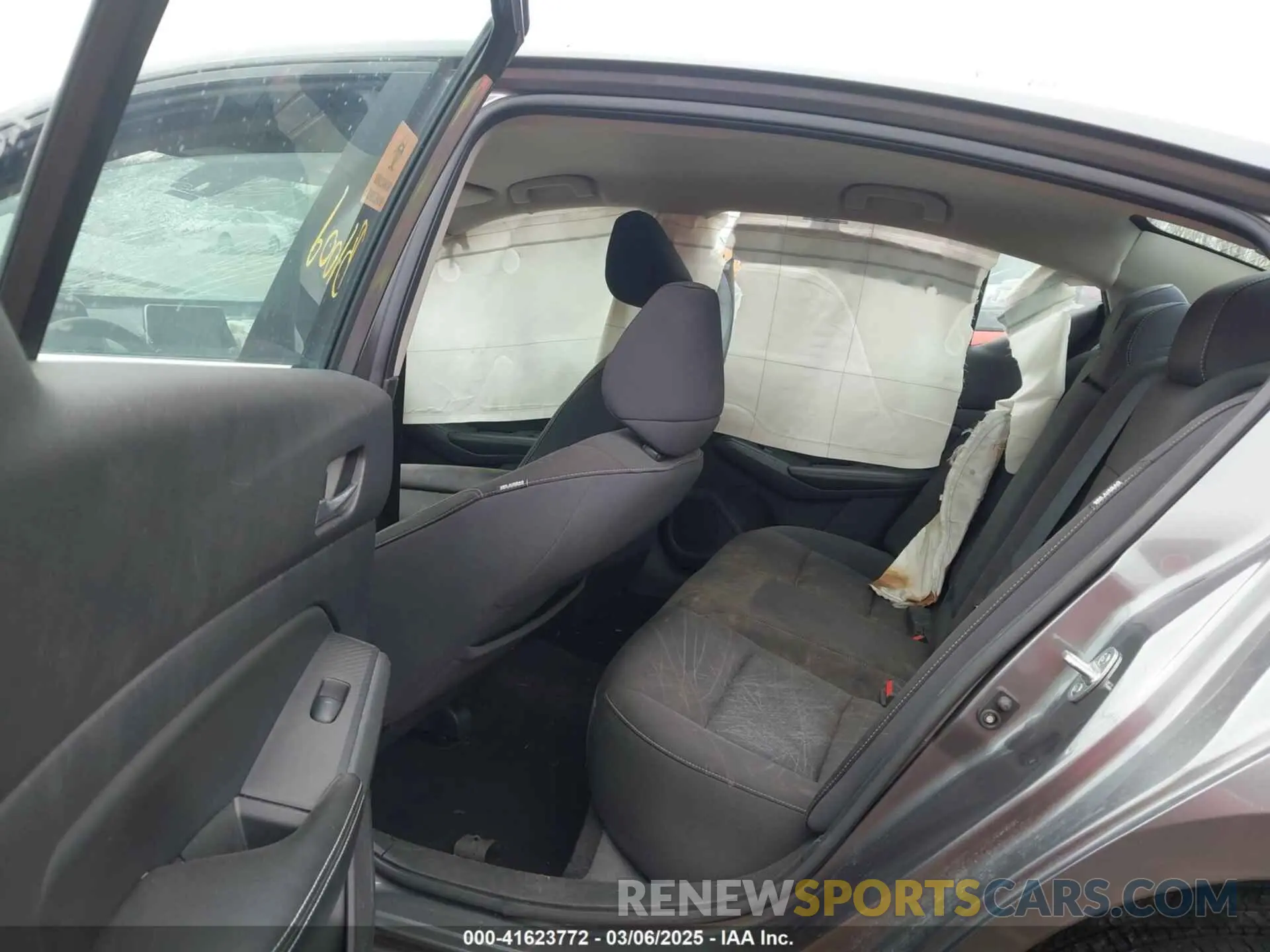 8 Photograph of a damaged car 1N4BL4BV8LC212220 NISSAN ALTIMA 2020