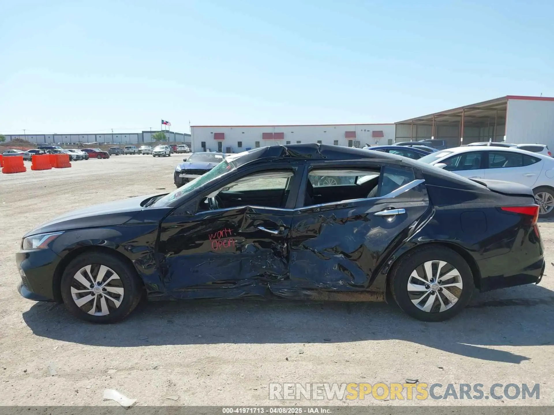 14 Фотография поврежденного автомобиля 1N4BL4BV8LC215716 NISSAN ALTIMA 2020