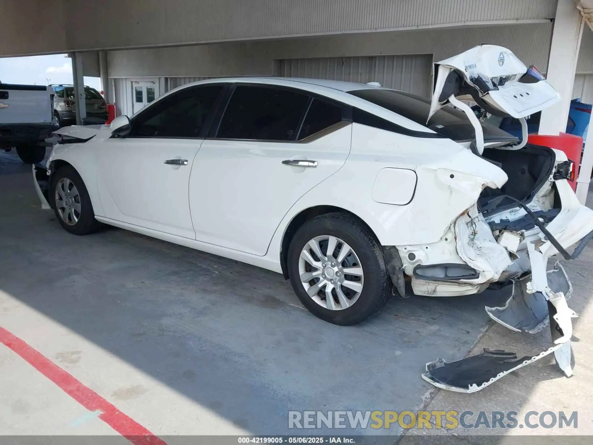 3 Фотография поврежденного автомобиля 1N4BL4BV8LC222679 NISSAN ALTIMA 2020