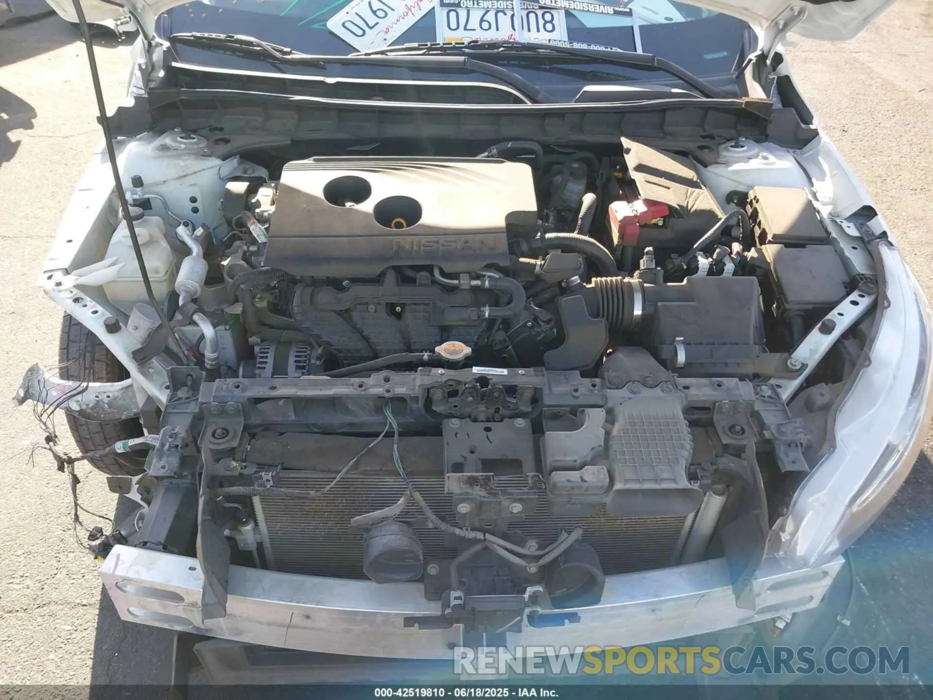 10 Photograph of a damaged car 1N4BL4BV8LC275138 NISSAN ALTIMA 2020