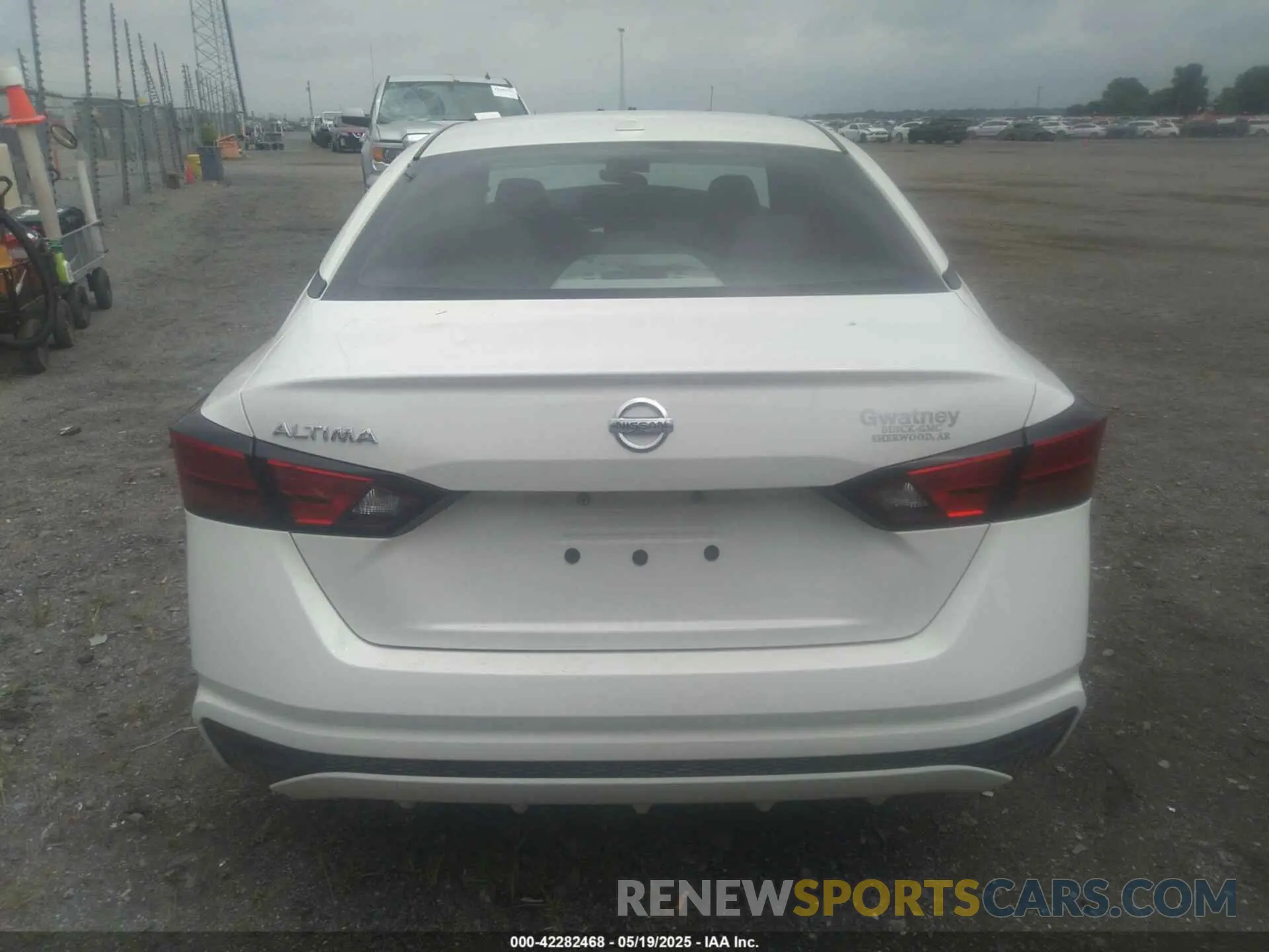 17 Фотография поврежденного автомобиля 1N4BL4BV8LC279240 NISSAN ALTIMA 2020