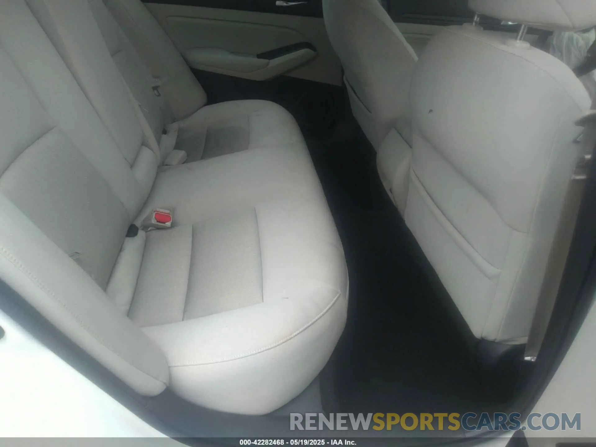 8 Фотография поврежденного автомобиля 1N4BL4BV8LC279240 NISSAN ALTIMA 2020