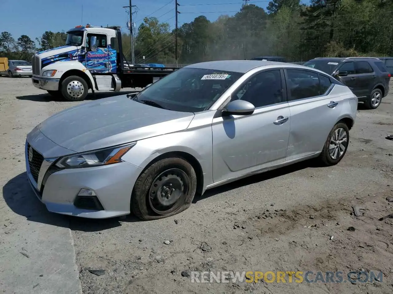 1 Photograph of a damaged car 1N4BL4BV8LC282395 NISSAN ALTIMA 2020