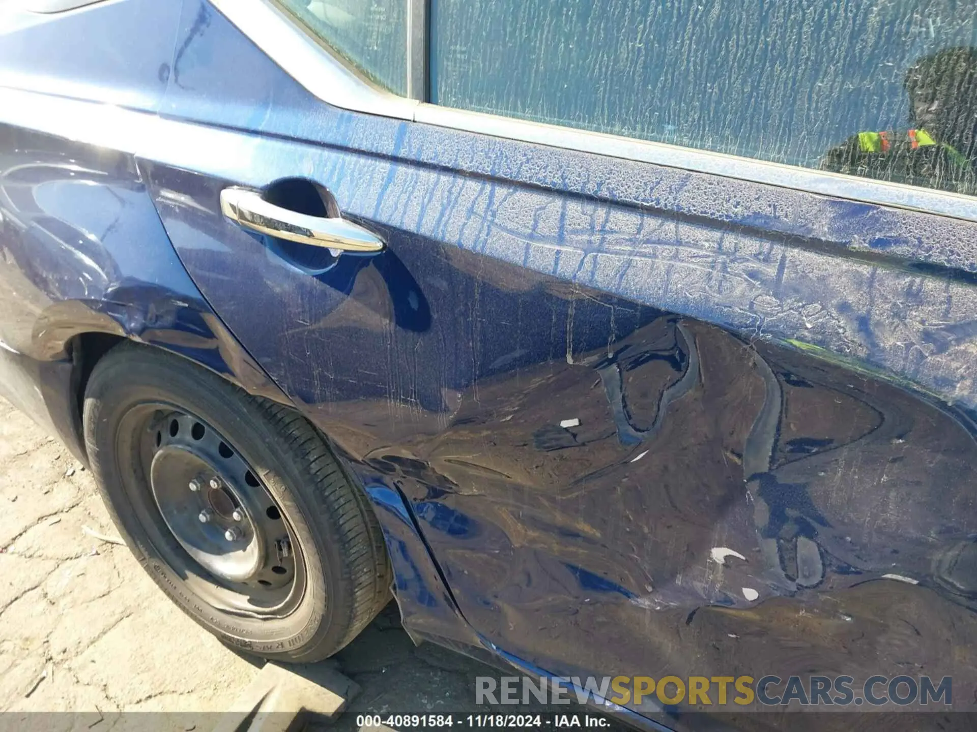 17 Photograph of a damaged car 1N4BL4BV9LC145823 NISSAN ALTIMA 2020