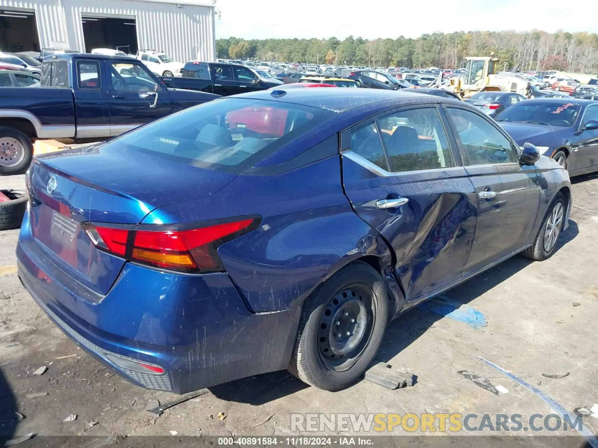 4 Photograph of a damaged car 1N4BL4BV9LC145823 NISSAN ALTIMA 2020