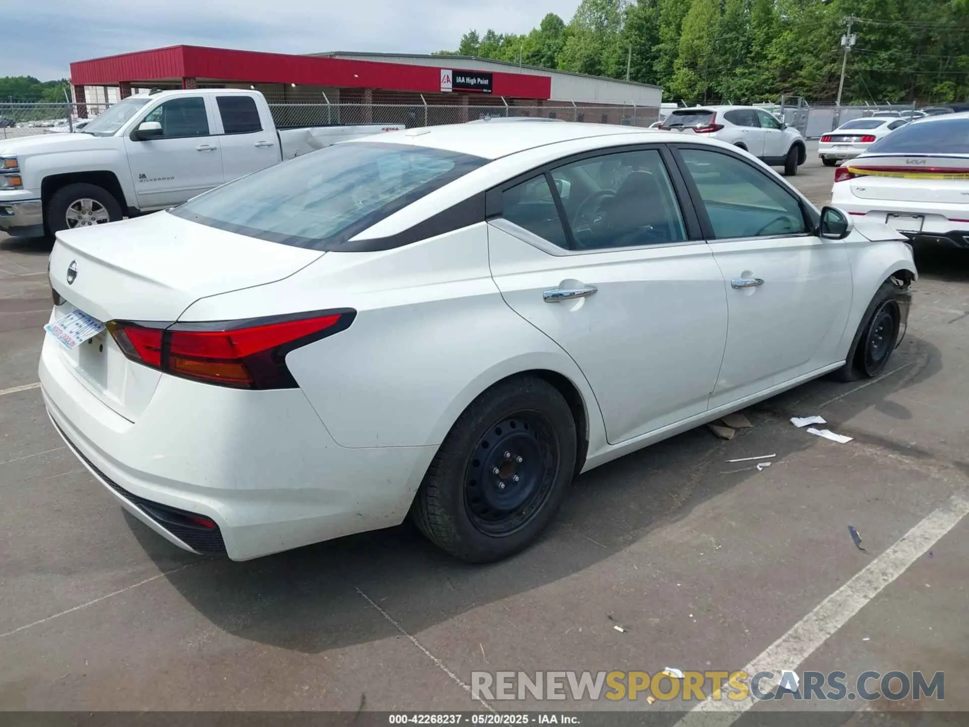 4 Фотография поврежденного автомобиля 1N4BL4BV9LC197274 NISSAN ALTIMA 2020
