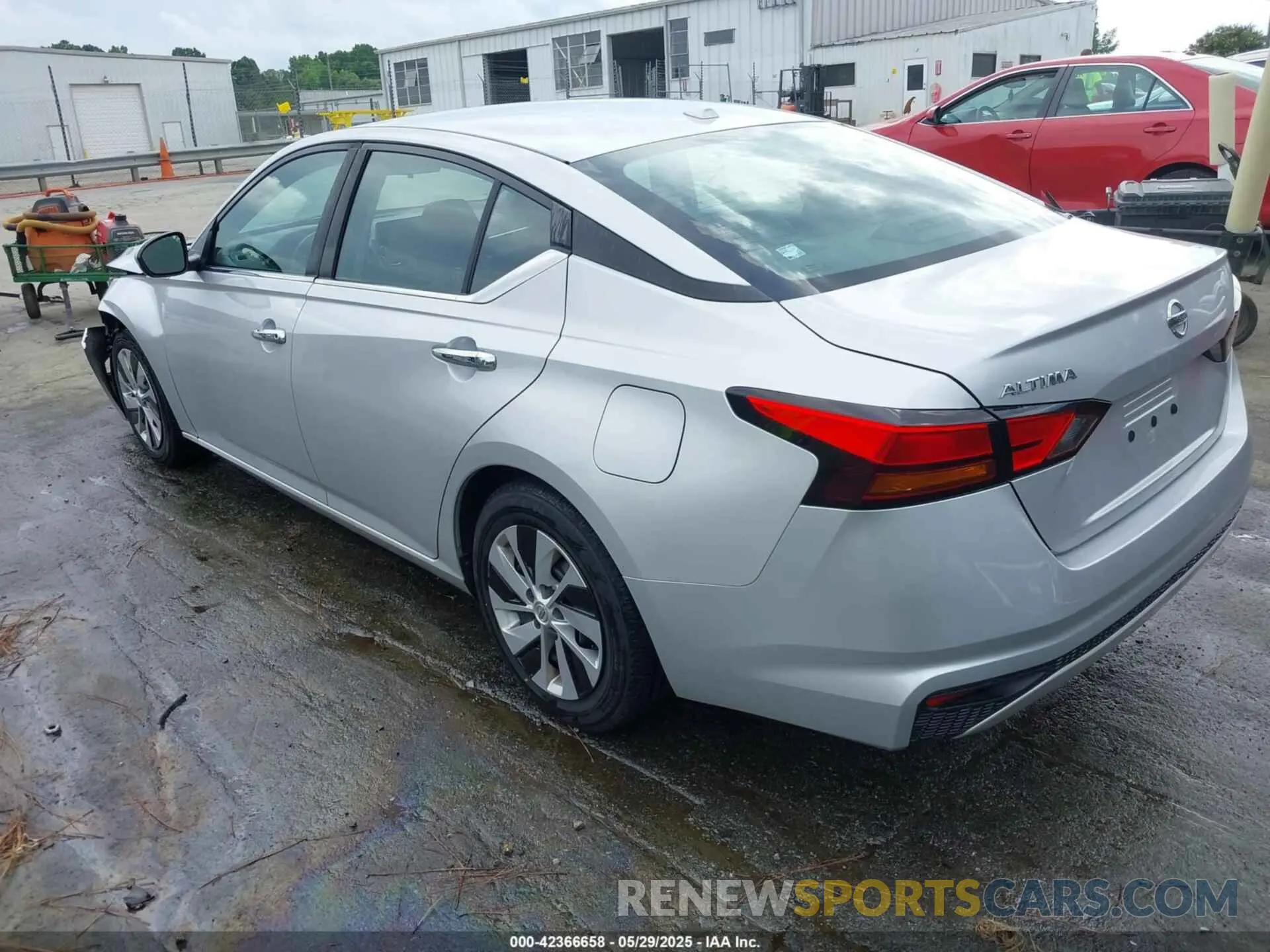 3 Photograph of a damaged car 1N4BL4BV9LC199204 NISSAN ALTIMA 2020