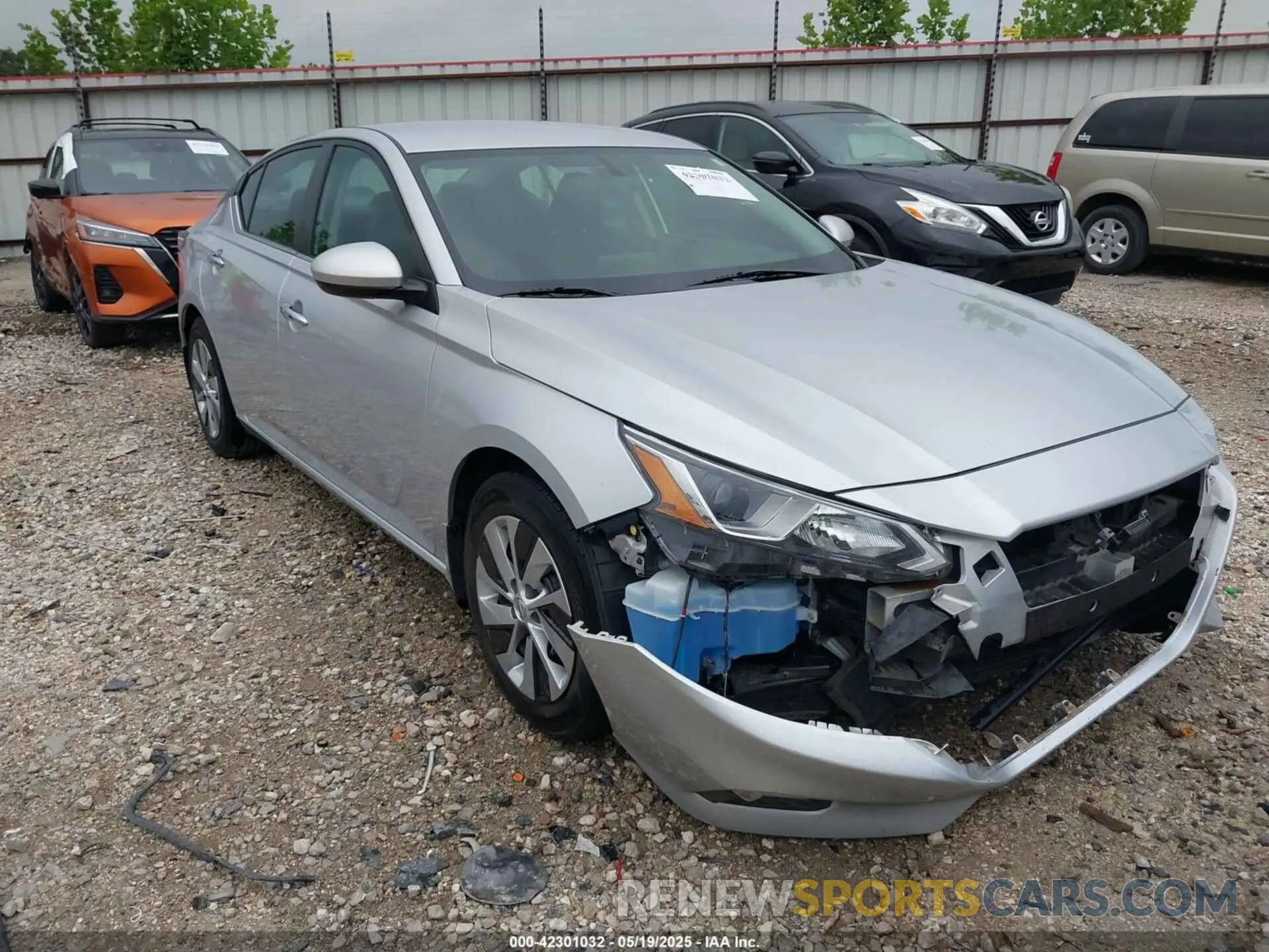 1 Photograph of a damaged car 1N4BL4BV9LC231052 NISSAN ALTIMA 2020