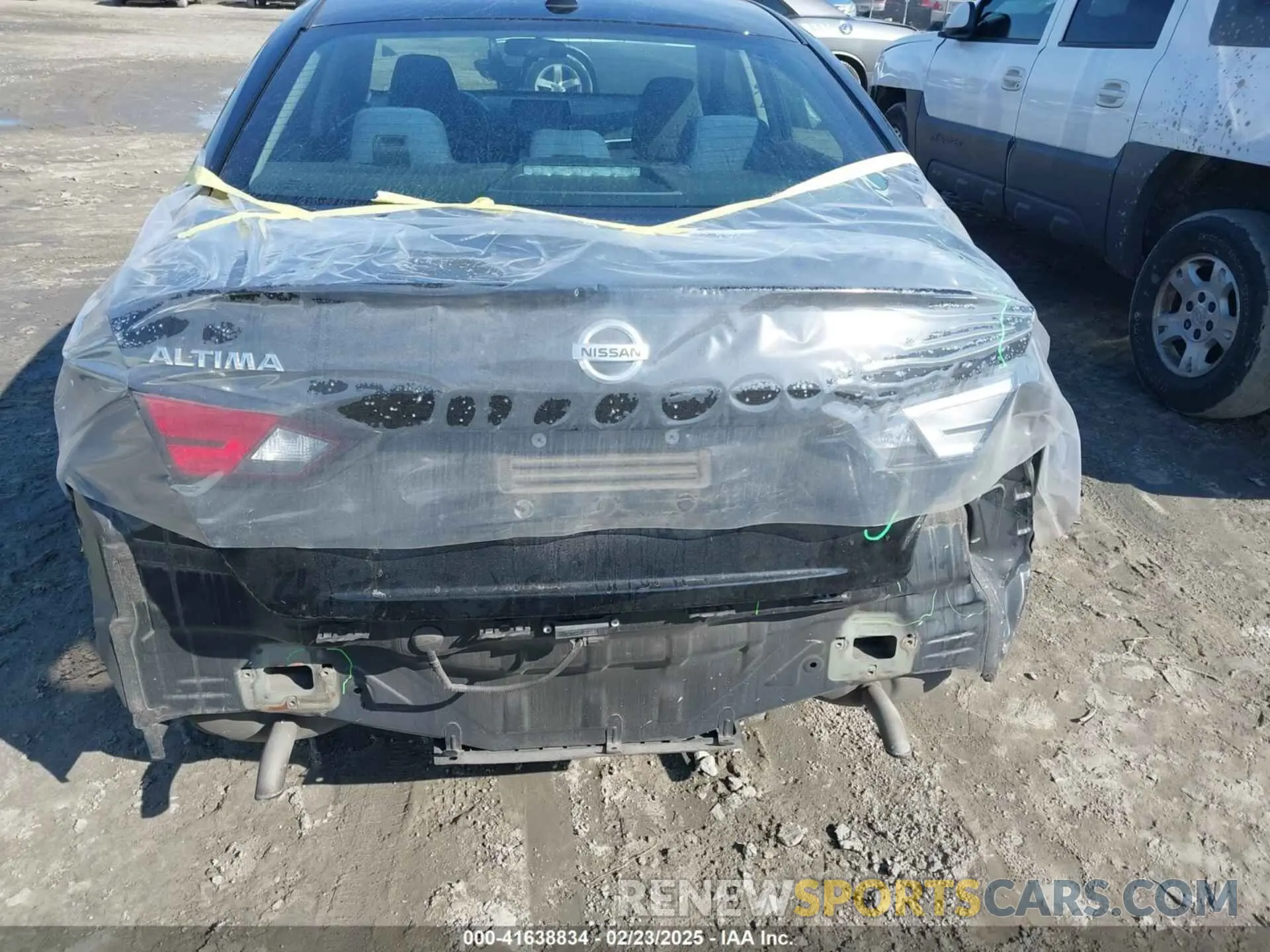 16 Photograph of a damaged car 1N4BL4BV9LC273169 NISSAN ALTIMA 2020