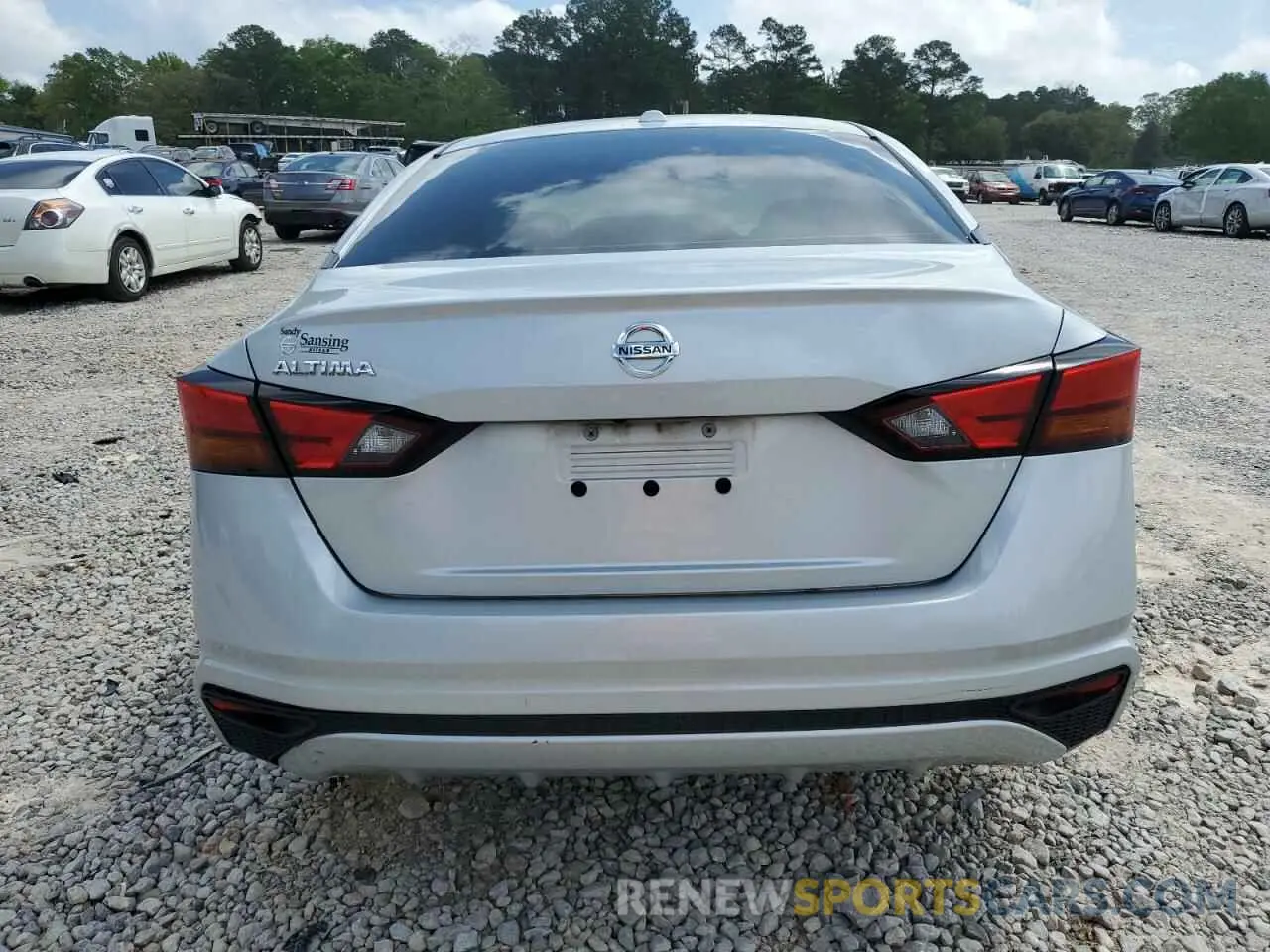 6 Photograph of a damaged car 1N4BL4BV9LN312394 NISSAN ALTIMA 2020