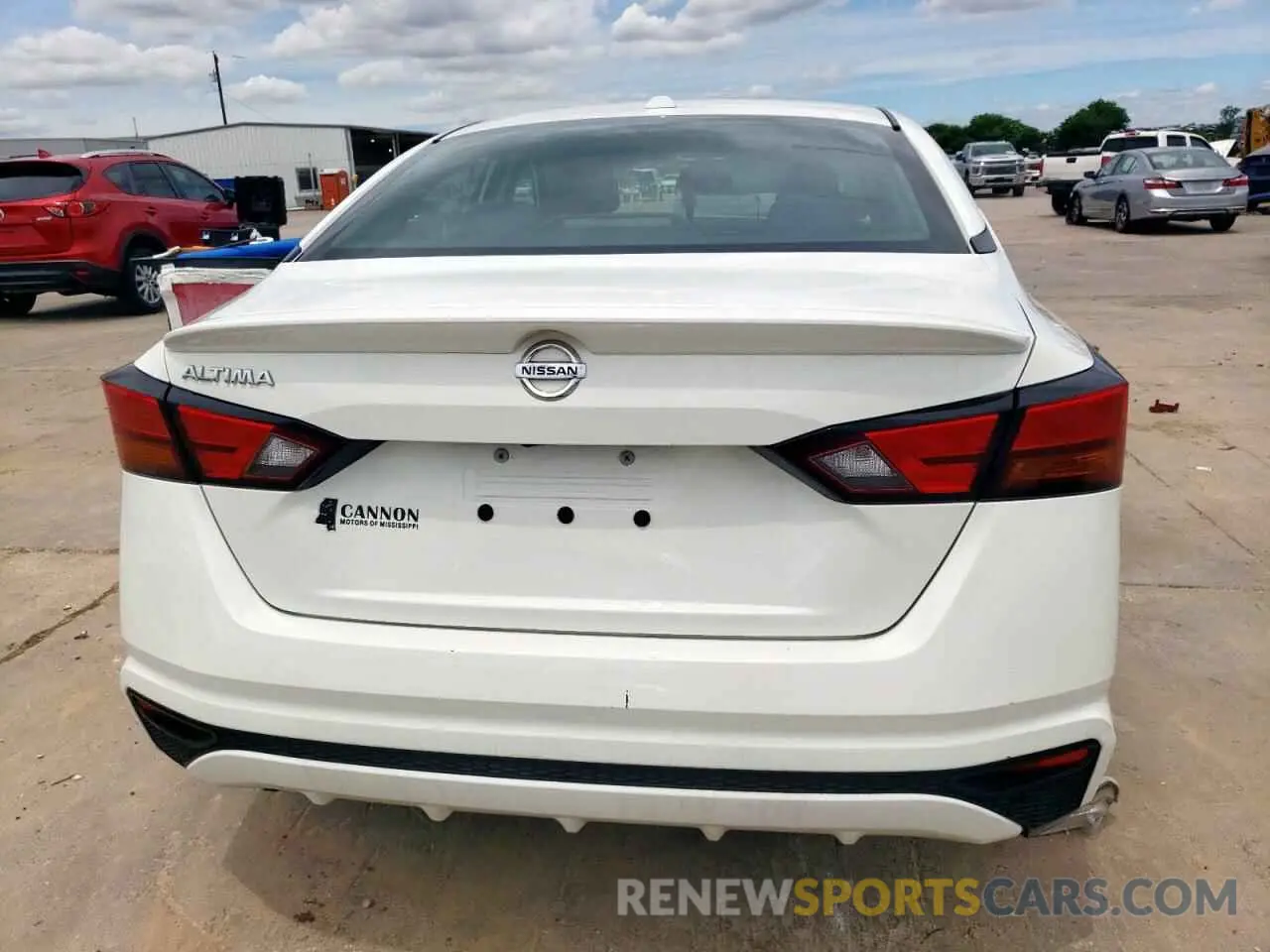 6 Photograph of a damaged car 1N4BL4BV9LN312427 NISSAN ALTIMA 2020