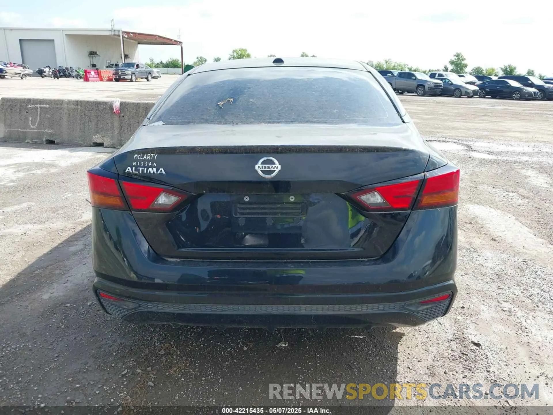 16 Photograph of a damaged car 1N4BL4BVXLC113544 NISSAN ALTIMA 2020
