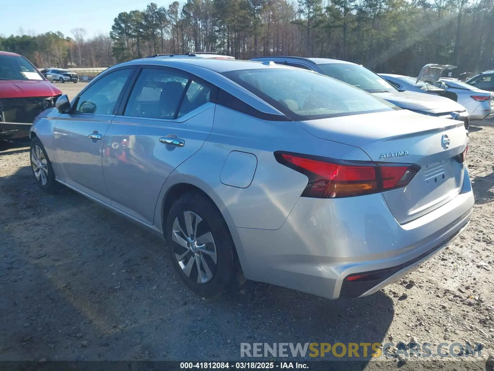 3 Photograph of a damaged car 1N4BL4BVXLC134054 NISSAN ALTIMA 2020
