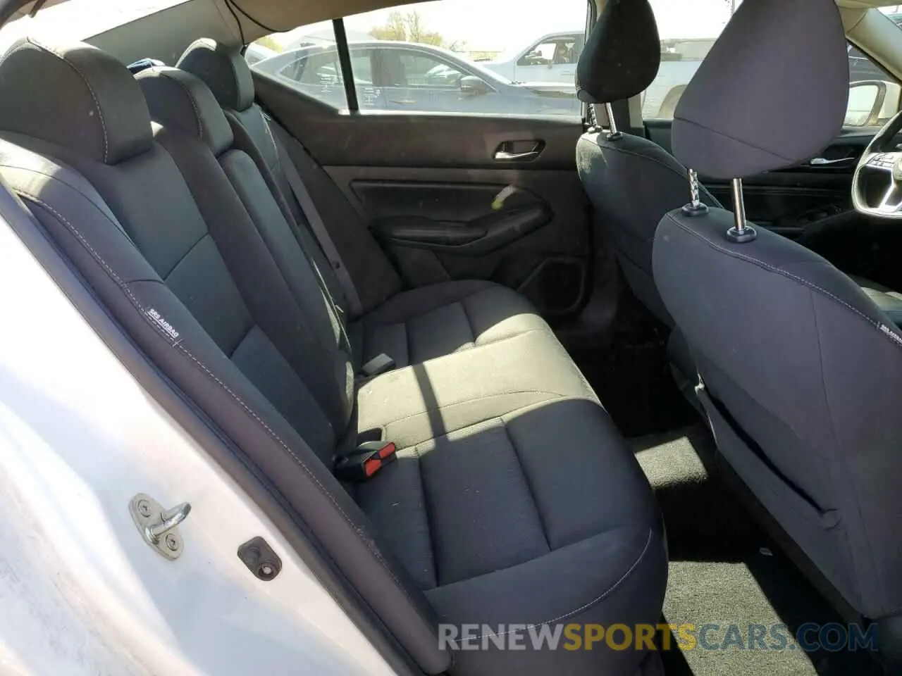 10 Фотография поврежденного автомобиля 1N4BL4BVXLC158127 NISSAN ALTIMA 2020