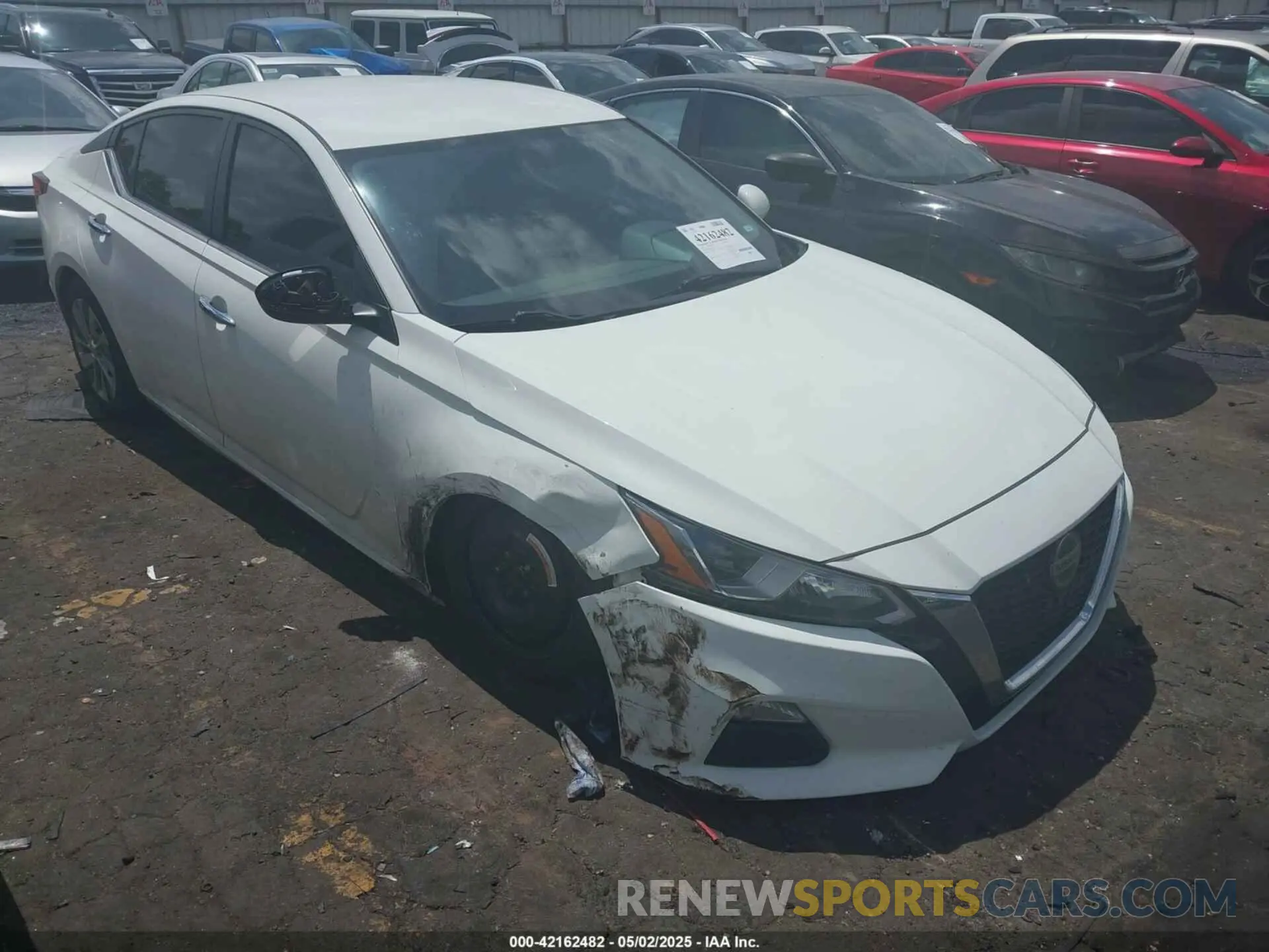 1 Photograph of a damaged car 1N4BL4BVXLC184212 NISSAN ALTIMA 2020