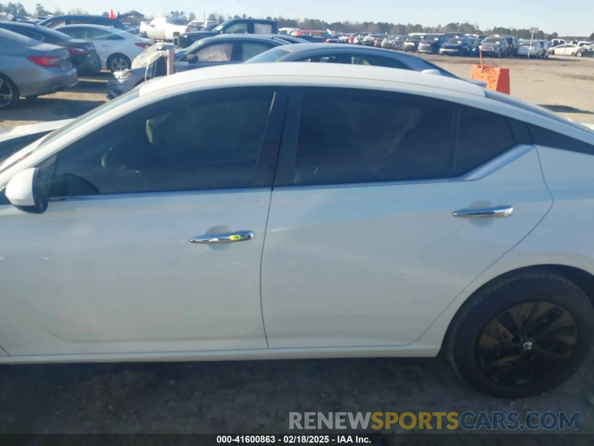 15 Фотография поврежденного автомобиля 1N4BL4BVXLC213532 NISSAN ALTIMA 2020