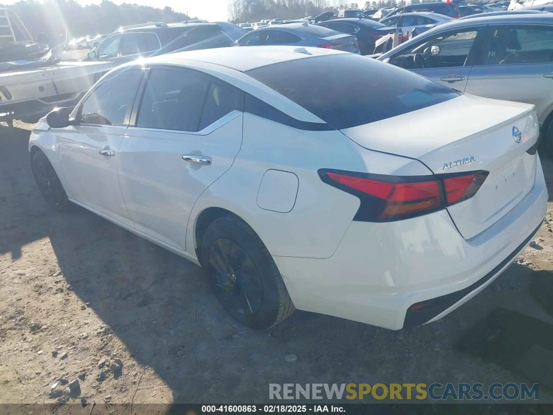 3 Фотография поврежденного автомобиля 1N4BL4BVXLC213532 NISSAN ALTIMA 2020