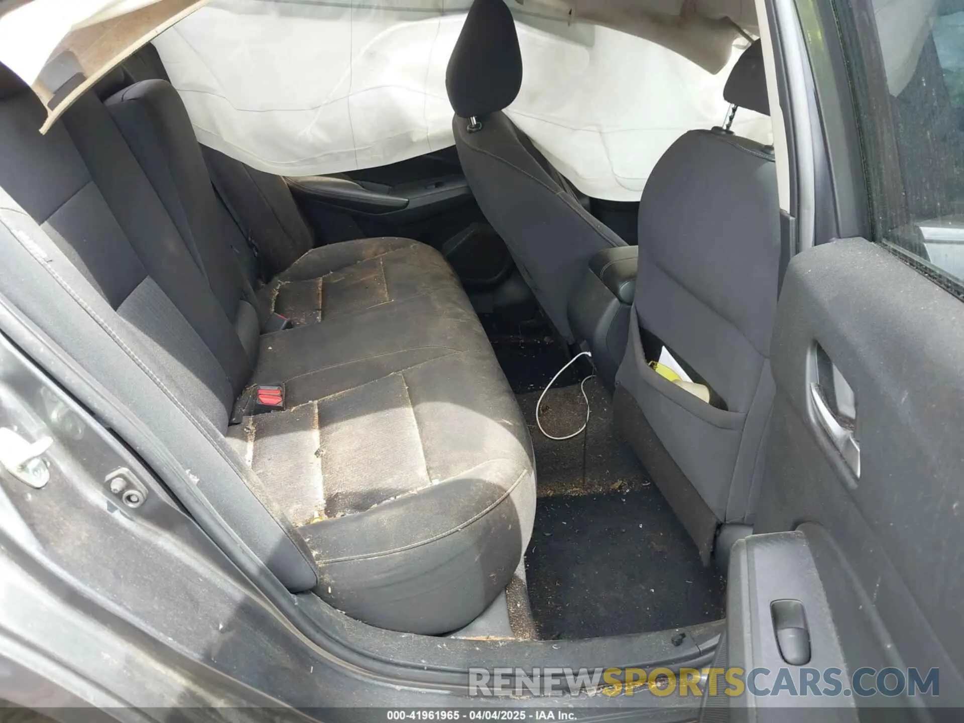 8 Photograph of a damaged car 1N4BL4BVXLN321637 NISSAN ALTIMA 2020