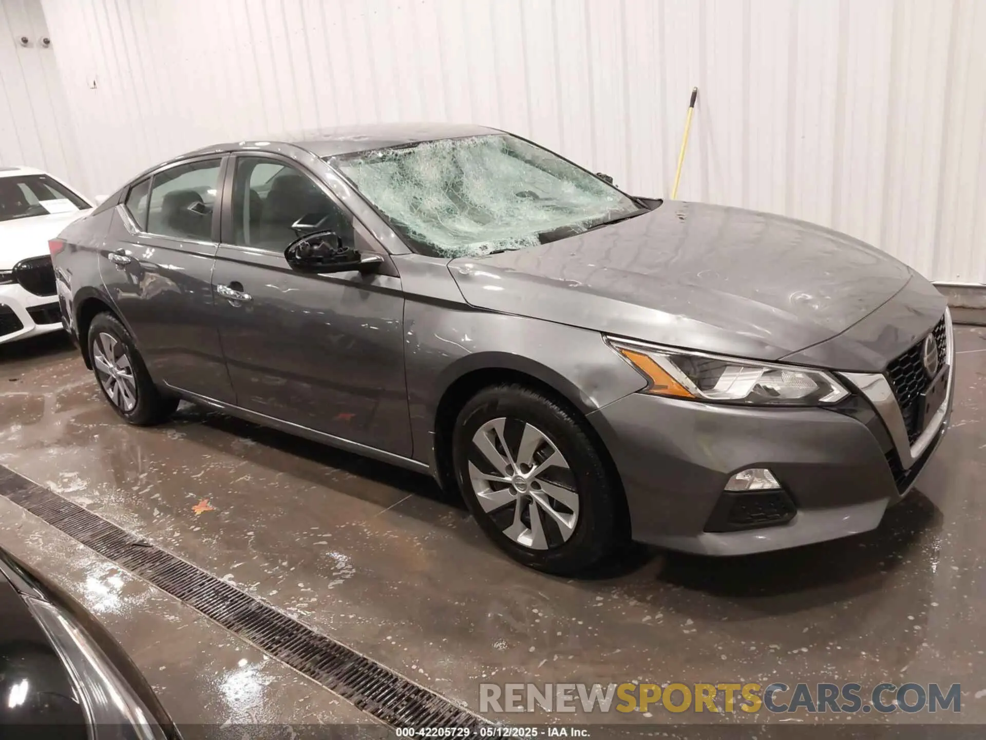 1 Photograph of a damaged car 1N4BL4BW1LC229711 NISSAN ALTIMA 2020