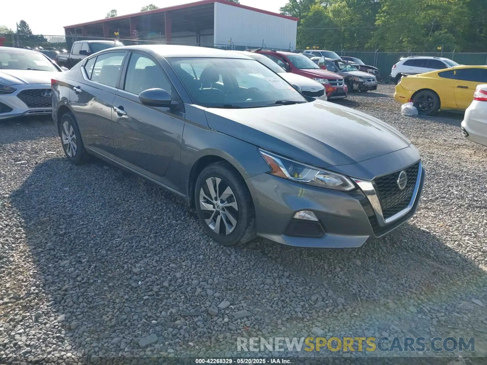 1 Photograph of a damaged car 1N4BL4BW5LC276417 NISSAN ALTIMA 2020