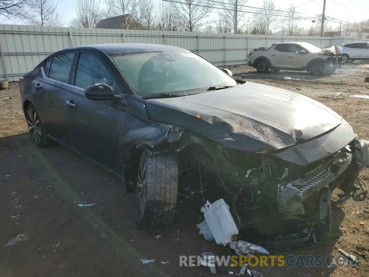 4 Photograph of a damaged car 1N4BL4CV0LC170575 NISSAN ALTIMA 2020