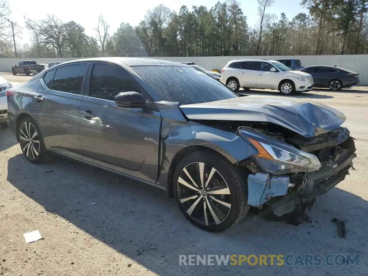 4 Photograph of a damaged car 1N4BL4CV0LC196321 NISSAN ALTIMA 2020