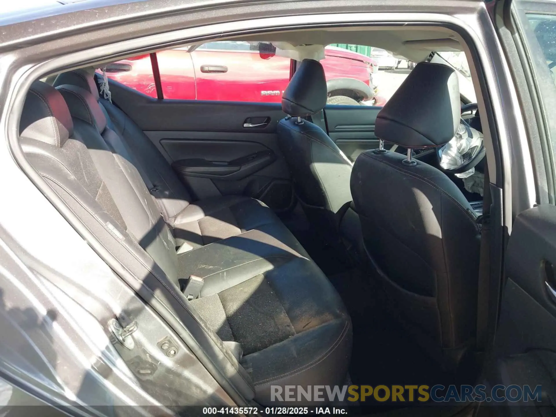 8 Photograph of a damaged car 1N4BL4CV0LC227891 NISSAN ALTIMA 2020