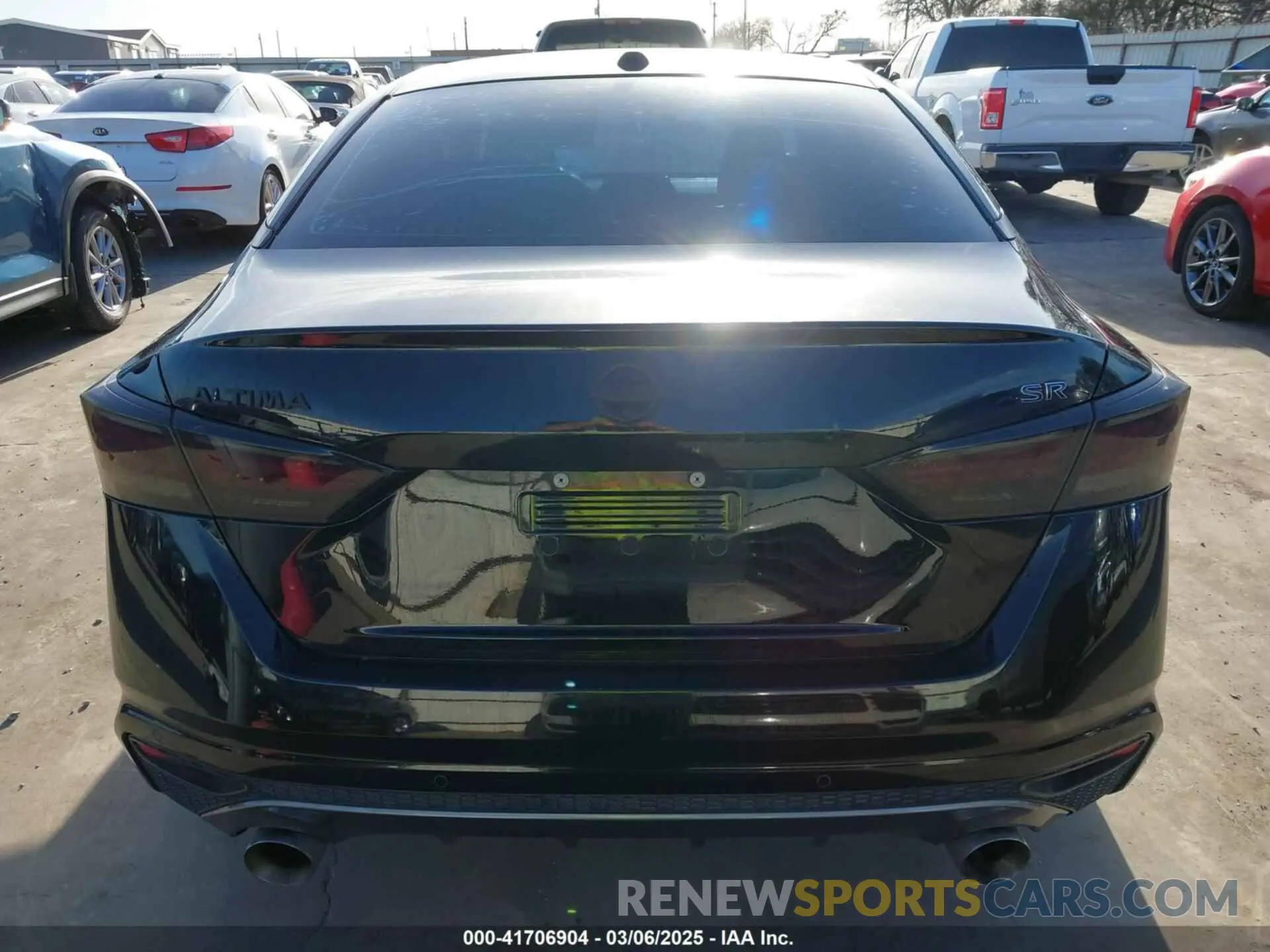 17 Photograph of a damaged car 1N4BL4CV1LC121241 NISSAN ALTIMA 2020