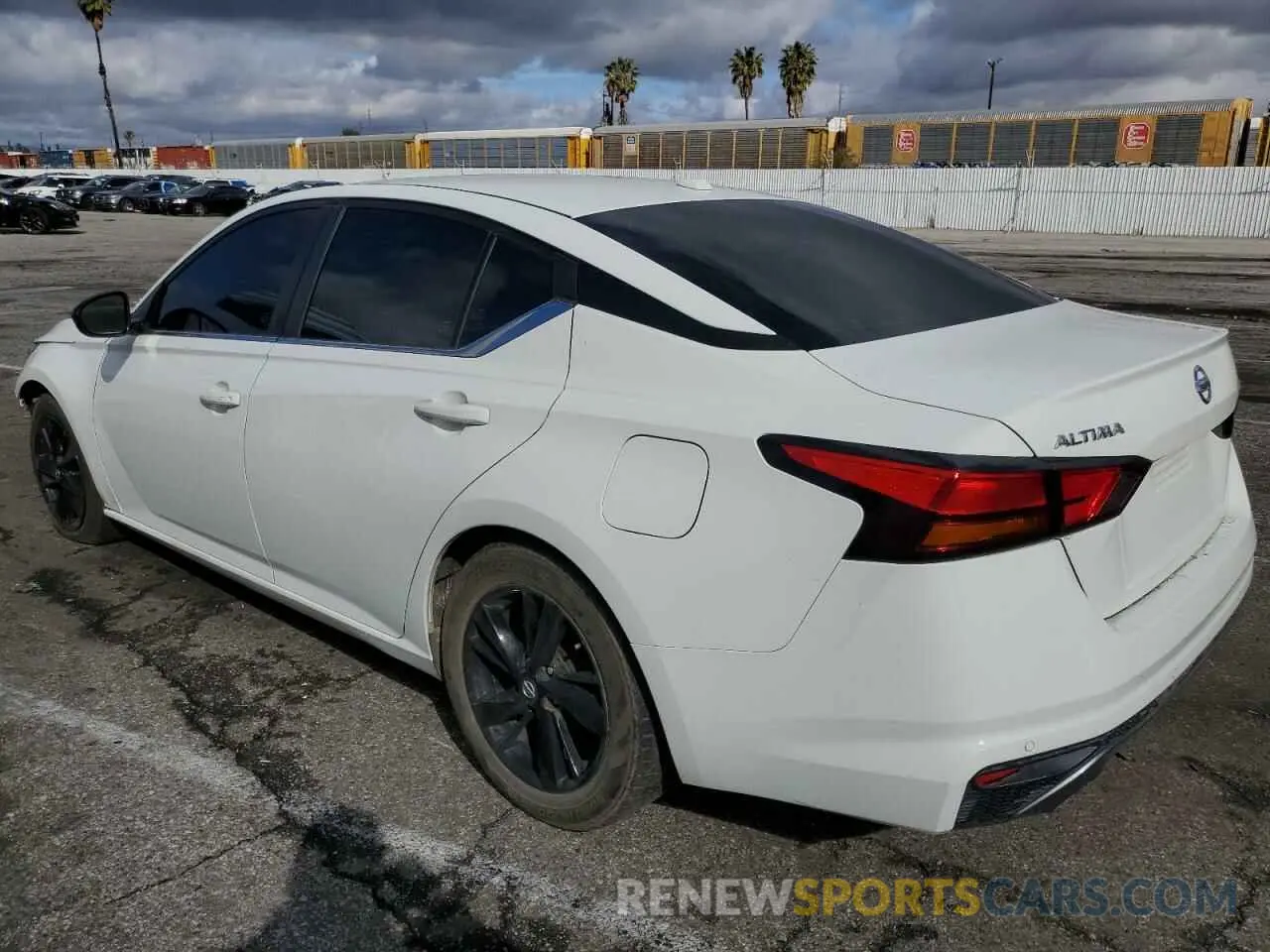2 Photograph of a damaged car 1N4BL4CV1LC231917 NISSAN ALTIMA 2020