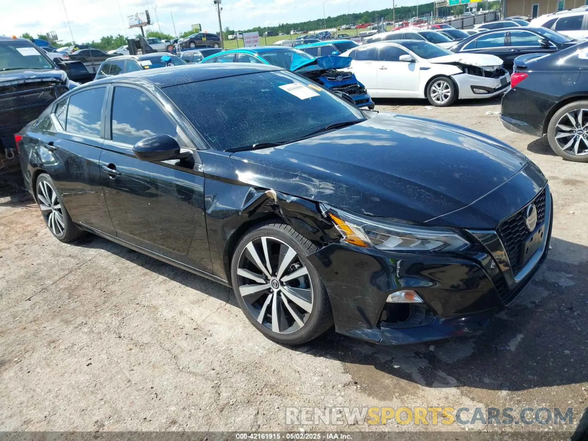 1 Photograph of a damaged car 1N4BL4CV1LC234428 NISSAN ALTIMA 2020