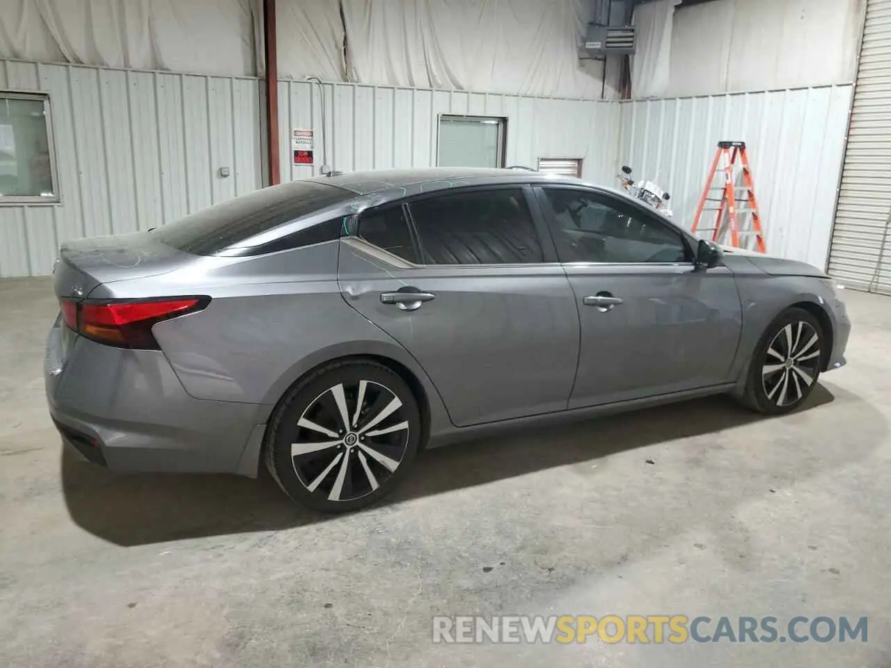 3 Фотография поврежденного автомобиля 1N4BL4CV1LC281569 NISSAN ALTIMA 2020