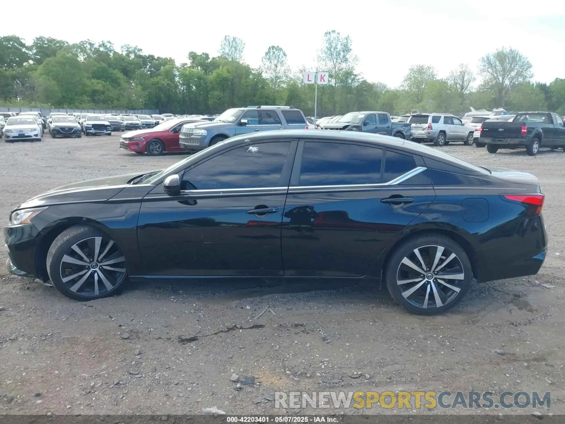 14 Photograph of a damaged car 1N4BL4CV2LC128246 NISSAN ALTIMA 2020