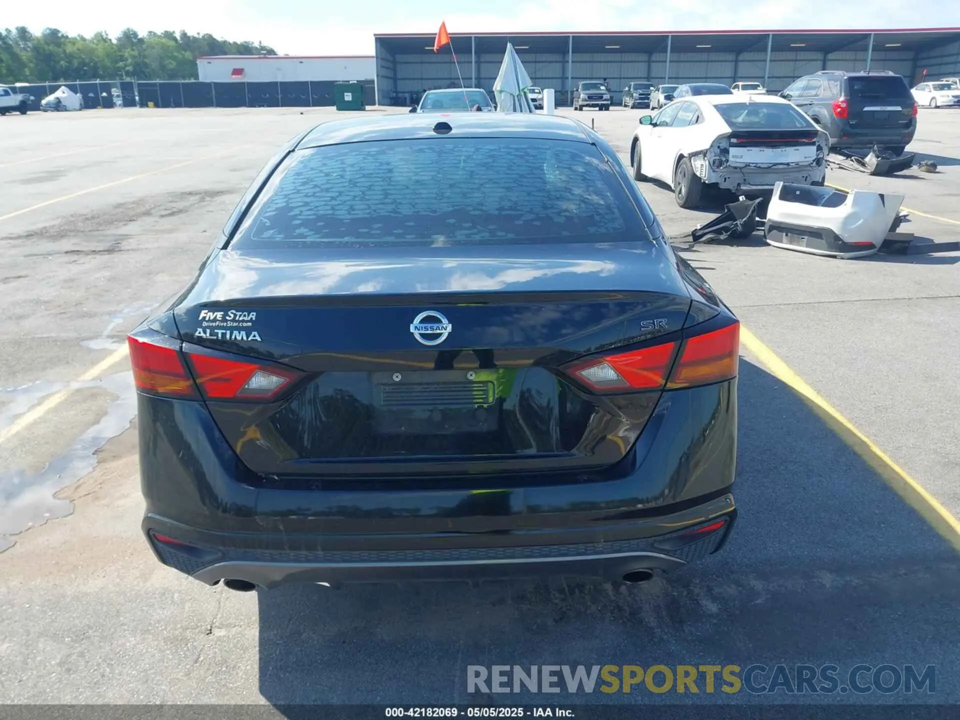 16 Фотография поврежденного автомобиля 1N4BL4CV2LC172411 NISSAN ALTIMA 2020