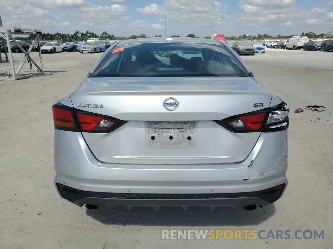 6 Фотография поврежденного автомобиля 1N4BL4CV2LC247611 NISSAN ALTIMA 2020