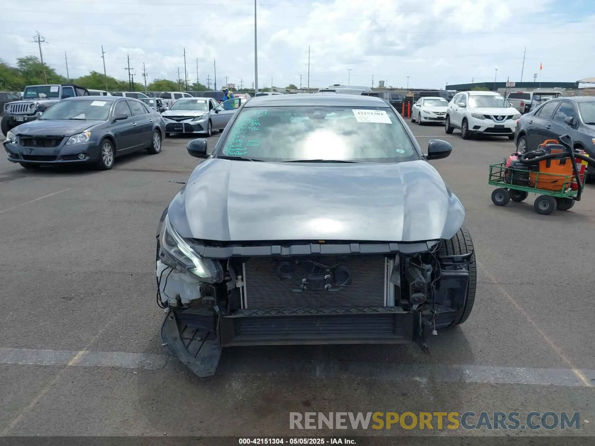 13 Photograph of a damaged car 1N4BL4CV3LC188438 NISSAN ALTIMA 2020